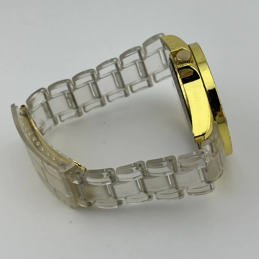 Clear Plastic 6.5